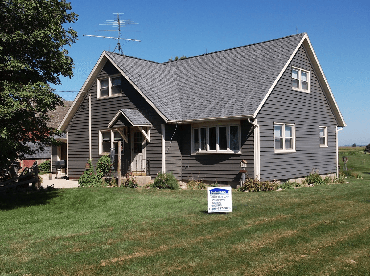 Insulated vinyl siding installed on Quad Cities home by Suburban Construction