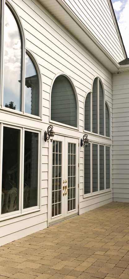 Insulated siding with EPS foam backing